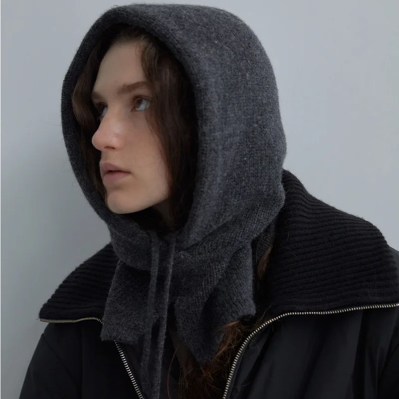 The fewfew Accessories - The fewfew designer wool Knit Hood Hat Balaclava Dark Gray